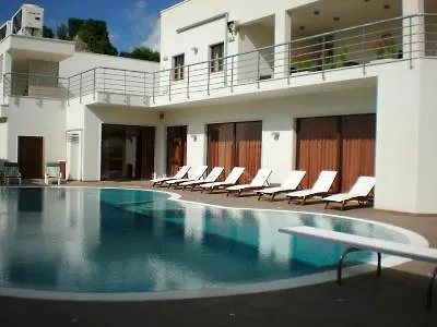 Majesty 4*