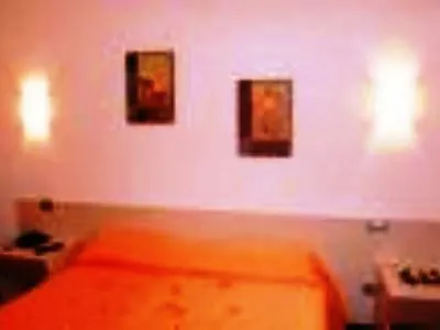 فندق Majesty 4*